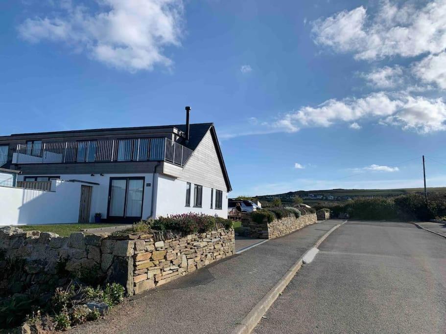 St Agnes Perfect Location, Hot Tub, Sea Views, Gym Apartment Екстериор снимка